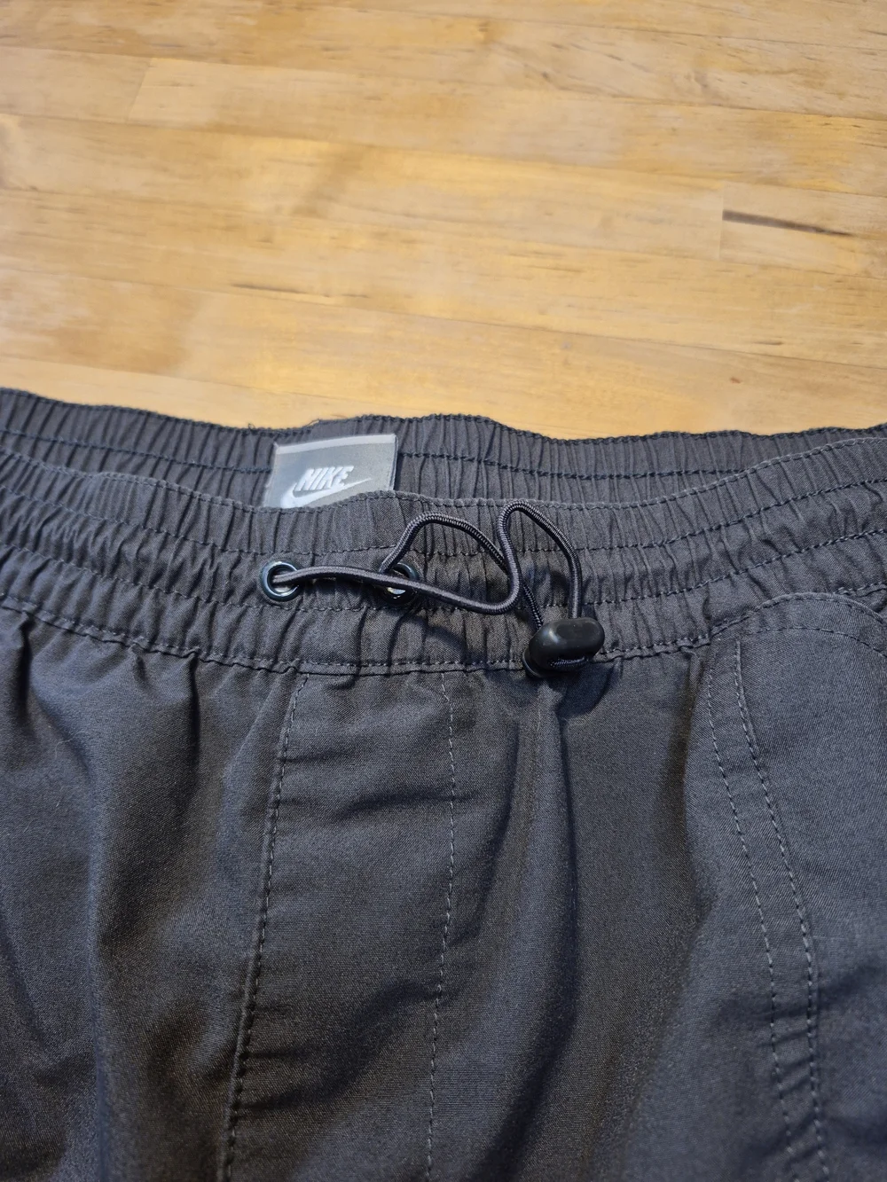 Nike Men's Charcoal Gray Cargo Hybrid Shorts